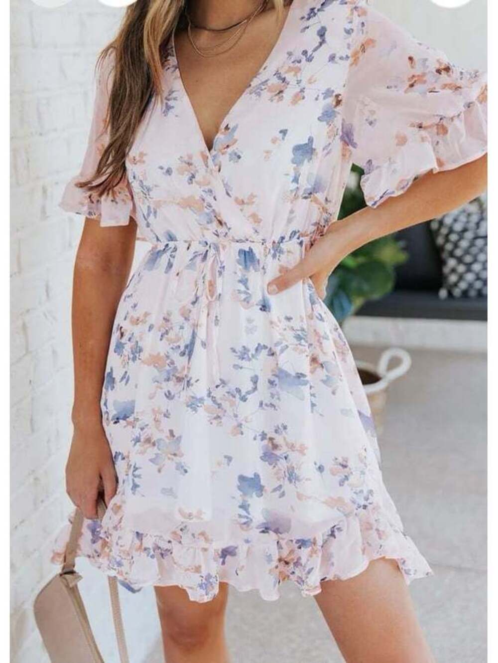 Women’s floral above the knee dress